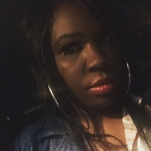 Meet your Posher, Ronnesha